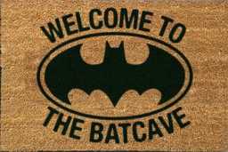 Motif : Brian Bolland ; Sculpture : Jack Mathews